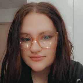 Laura, Babysitter in Plauen