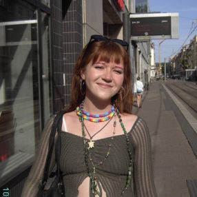 Laura, Babysitter in Heusweiler