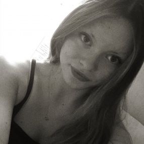 Larrisa, Babysitter in Schwarzenbek