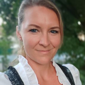 Bianka, Babysitter in Geisenfeld
