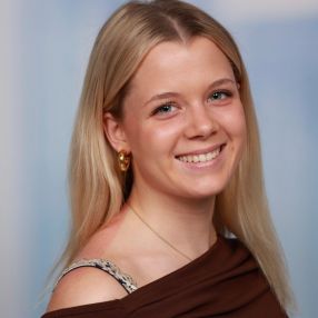 Marit, Babysitter in Sundern (Sauerland)