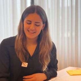 Narin, Babysitter in Herbrechtingen