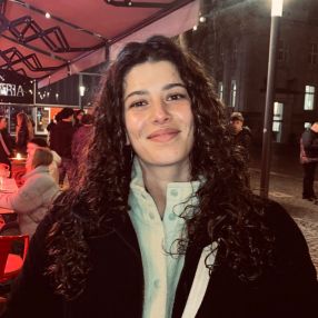 Nadine, Babysitter in Oldenburg