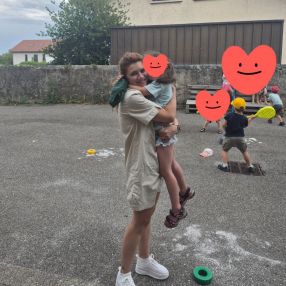 Jonida, Babysitter in Wuppertal