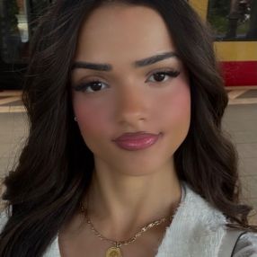 Leonita, Babysitter in Berlin