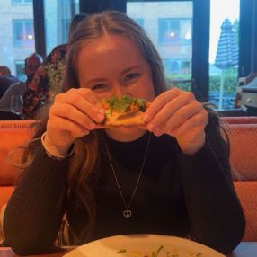 Chiara, Babysitter in Bonn