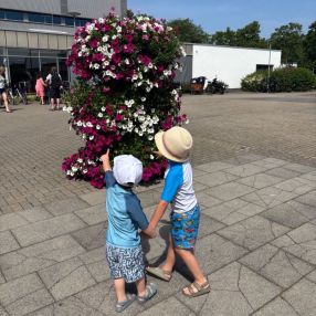 TESSA, Family in Düsseldorf