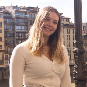 Lis, Babysitter in München