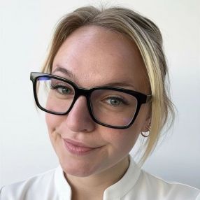 Anna Lena, Babysitter in Solingen
