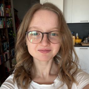 Amalia, Babysitter in Wiesbaden