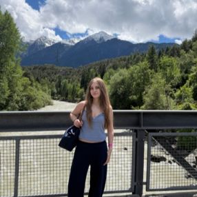 Maralie, Babysitter in Neu-Isenburg