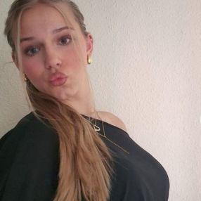 Lana, Babysitter in Blankenfelde-Mahlow
