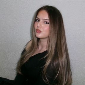 Dafina, Babysitter in Greven