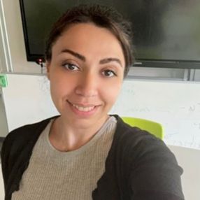 Shohreh, Babysitter in Neunkirchen