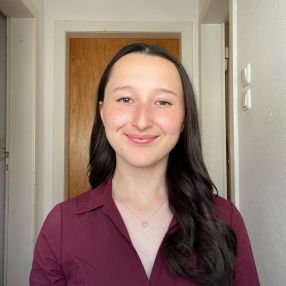 Jane, Babysitter in Langenfeld (Rheinland)