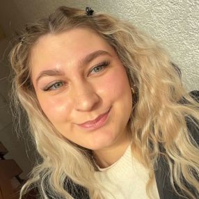 Paula, Babysitter in Andernach