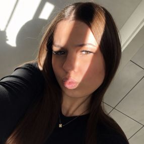 Lea, Babysitter in Schwetzingen