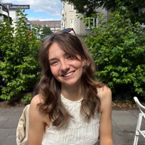 Emely, Babysitter in Münster