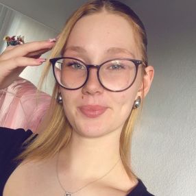 Vivien, Babysitter in Strausberg