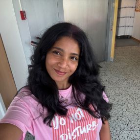 Shifana, Babysitter in Kernen im Remstal