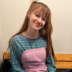 Helene, Babysitter in Halle (Saale)