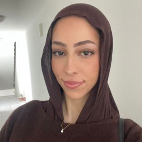 Sahaba, Babysitter in Eschborn