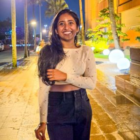 Parvathy, Babysitter in Dessau-Roßlau
