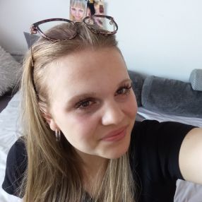 Mia, Babysitter in Plauen