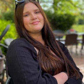 Jette, Babysitter in Weyhe