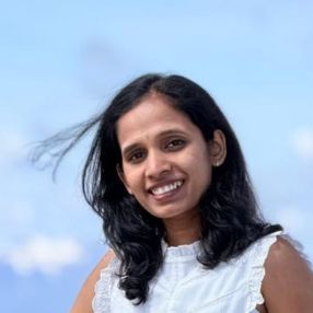 Pooja, Babysitter in Nürnberg