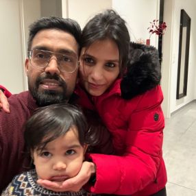 Abhishek, Familie in Schmitten im Taunus