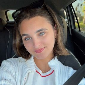 Rosanna, Babysitter in Ulm
