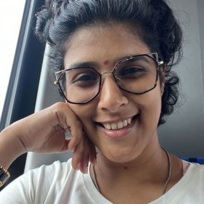 Poojha, Babysitter in Schulzendorf