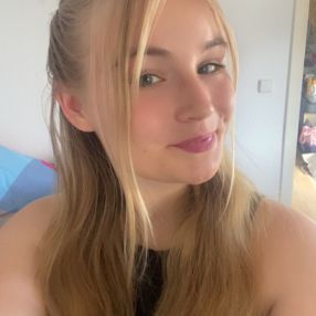 Neela, Babysitter in Lippstadt