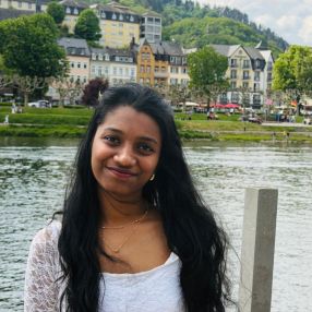 Simone, Babysitter in Essen