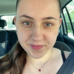 Lena, Babysitter in Emmendingen