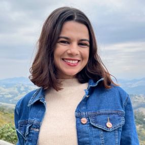 Cinthia, Babysitter in Stuttgart