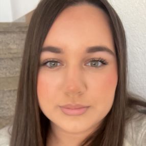 Berfin, Babysitter in Bietigheim-Bissingen