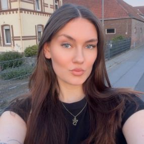 Fabienne, Babysitter in Moers