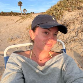 Lucy, Babysitter in Langenfeld (Rheinland)