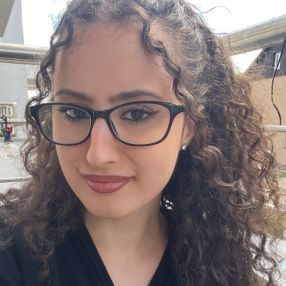 Aylin, Babysitter in Schwandorf