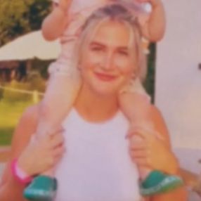 Josee, Babysitter in Bielefeld