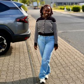 Ashley, Babysitter in Leichlingen (Rheinland)