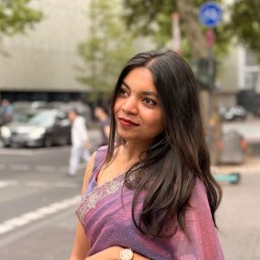 Sona, Babysitter in Essen