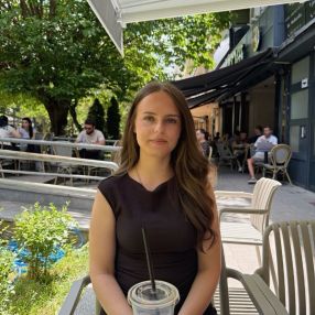 Angelina, Babysitter in Arnsberg