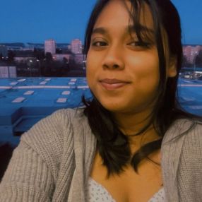 Esha, Babysitter in Deggendorf