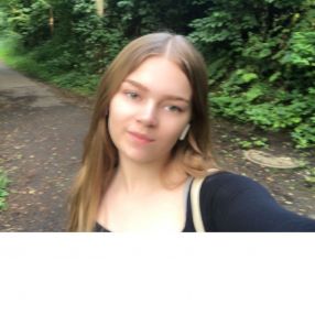 Lea, Babysitter in Schwieberdingen