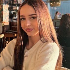 Elvisa, Babysitter in Walldorf