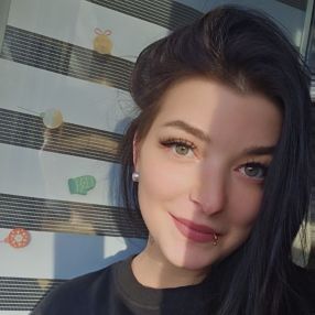 Laura, Babysitter in Siegen