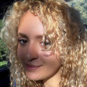 Irem, Babysitter in Leonberg